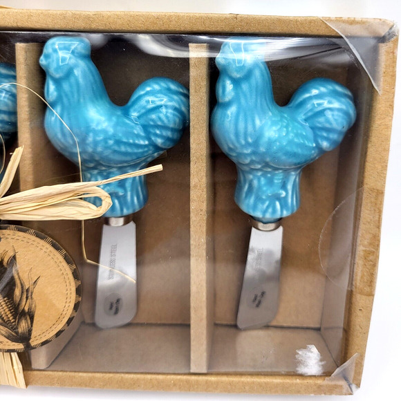 Home Essentials Turquoise Rooster Spreader Shabby Chic Set of 4 NEW Old Stock - Picture 3 of 8